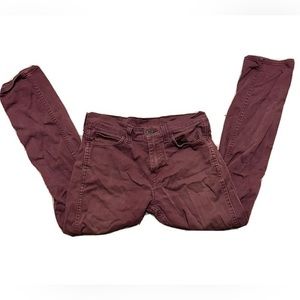 Maroon Men’s Levi’s